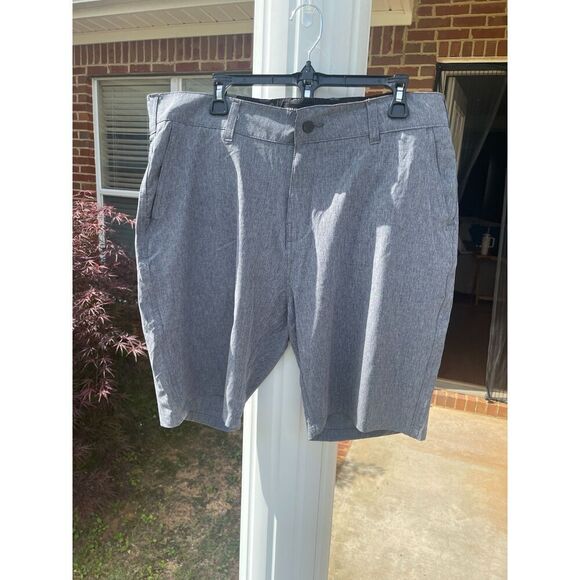 Trunks Men's Chino Multi Functional Shorts 36 Gray Polyester 4-Way Stretch New - Picture 1 of 11